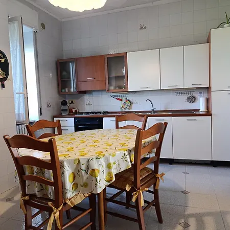 Le Rondini Apartmán Trani