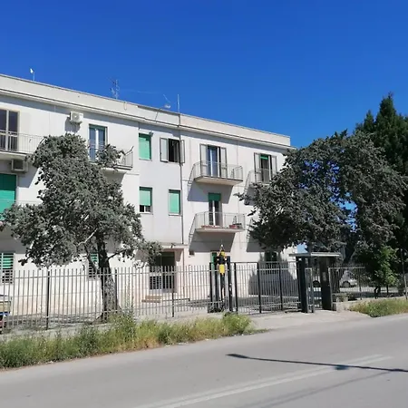 Le Rondini Apartment Trani